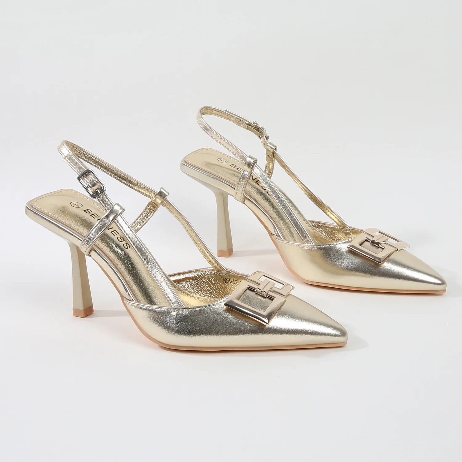Zapatilla Angie Dorada - Klapshoes